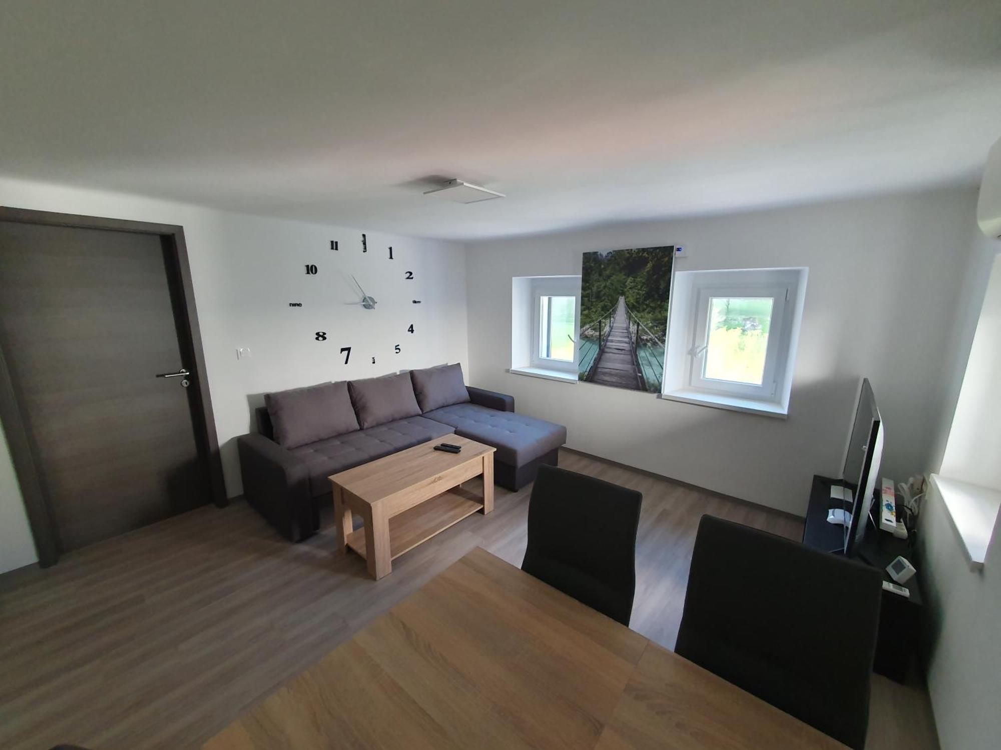 Apartment Ledince Most na Soči Екстериор снимка